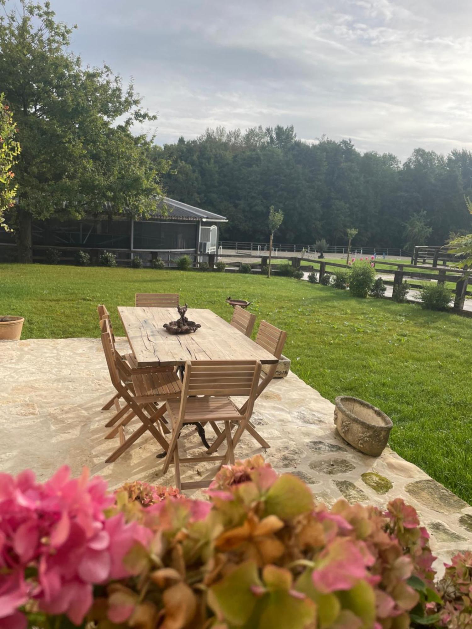 Gite Du Fournil « Chez Nicole » Ully-Saint-Georges Buitenkant foto